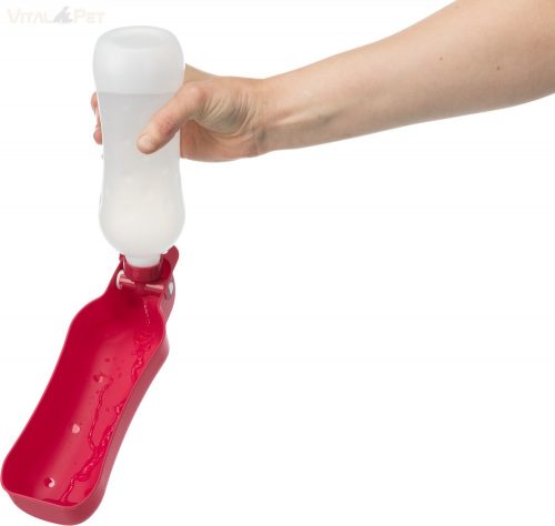 Trixie kutya itató 700 ml túrista itató